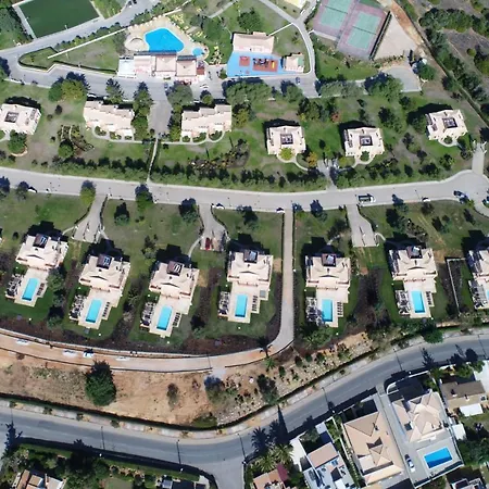 Colina Da Lapa & קארבואירו